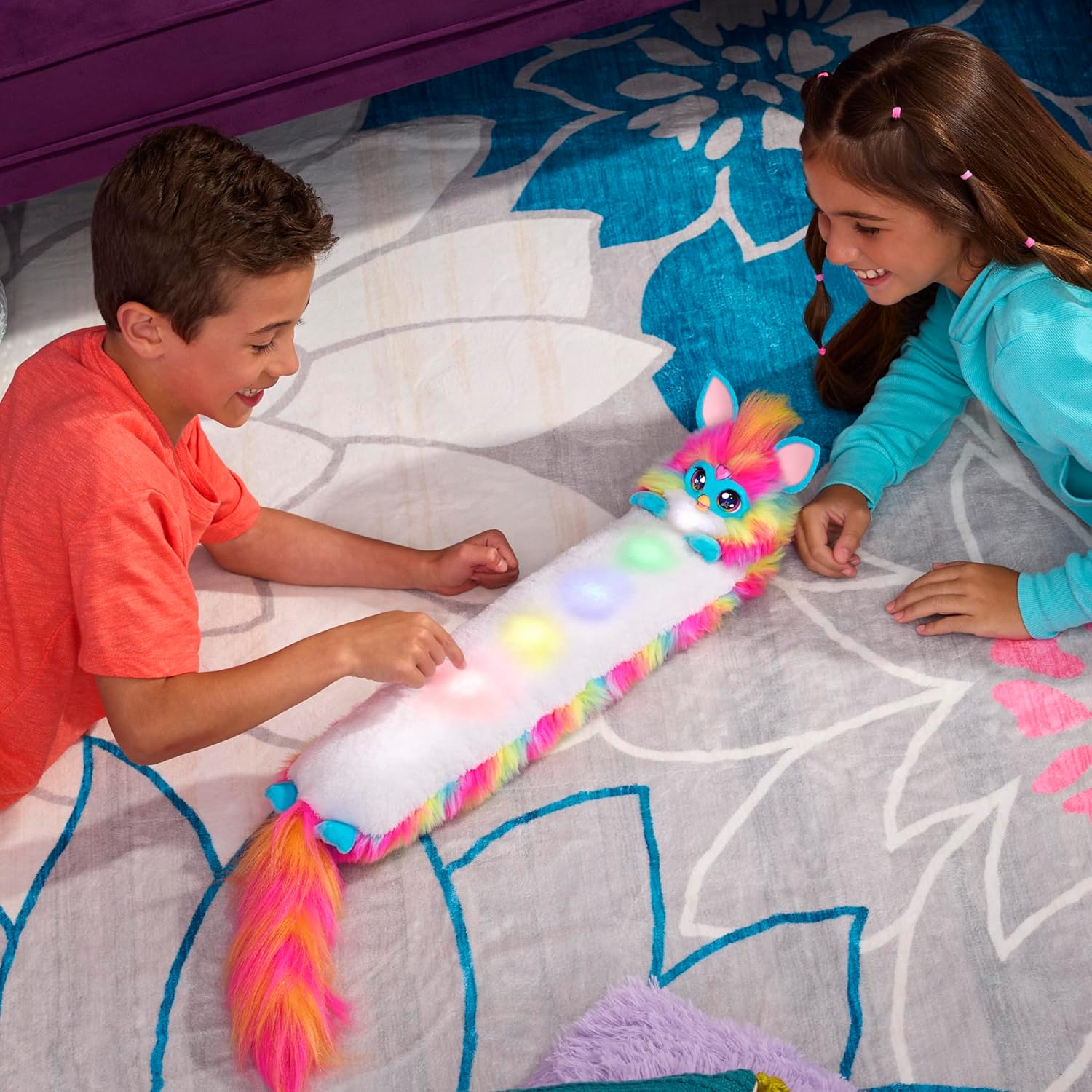 DJ Furby : la peluche musicale et lumineuse que les enfants vont adorer à Noël