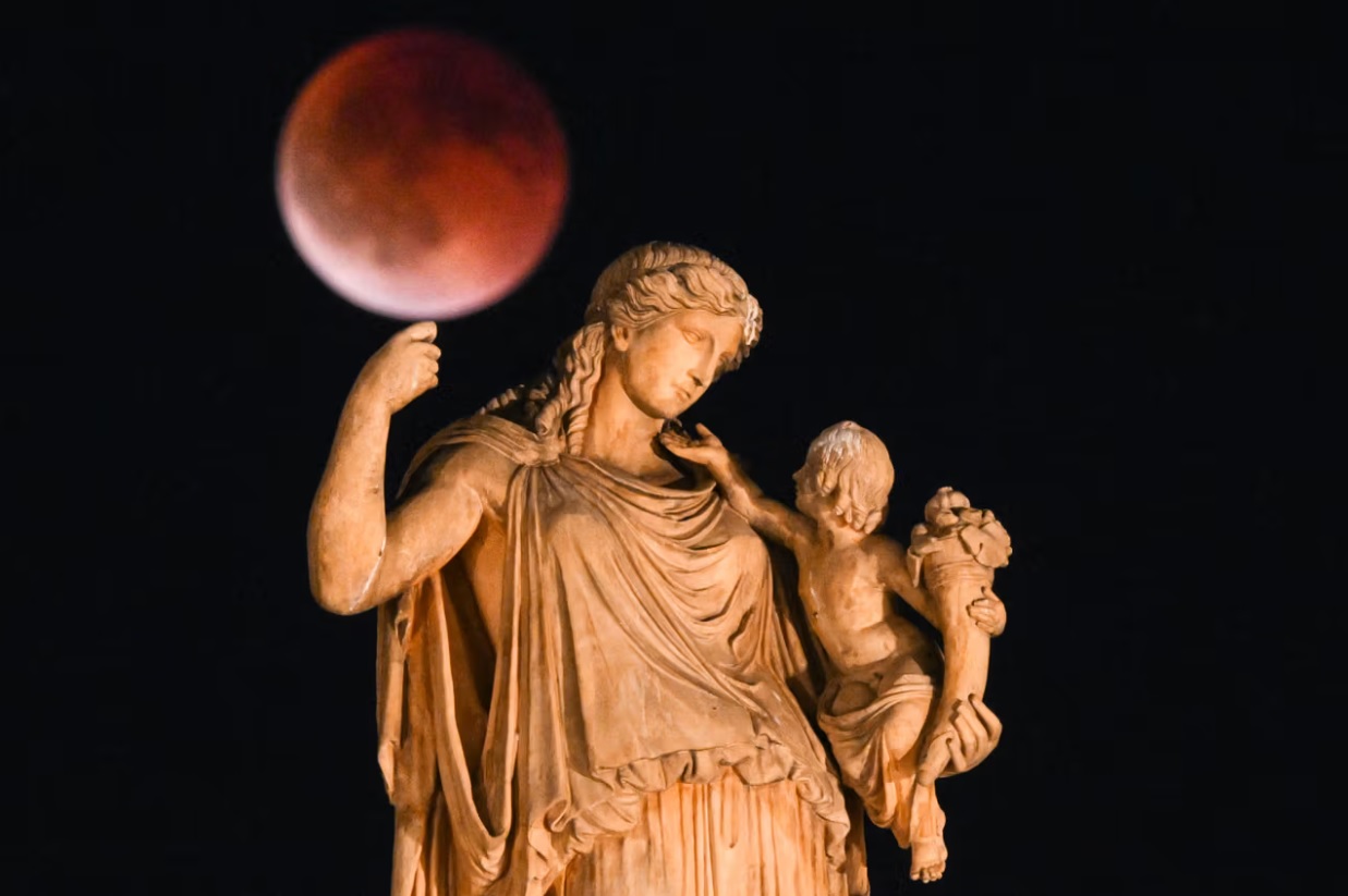 Lune de sang : voici les plus belles photos de ce spectacle céleste inoubliable