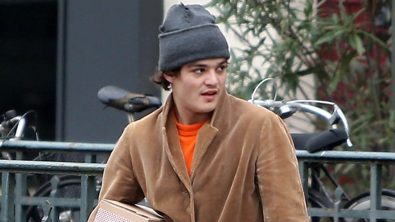 Jack Depp : à 23 ans, le fils si discret de Johnny Depp et Vanessa Paradis sort de l’ombre grâce à la musique