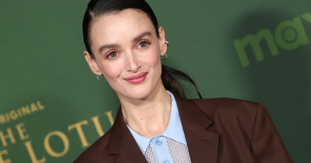On a l’impression d’être des bêtes de foire : Charlotte Le Bon sans filtre sur les Français