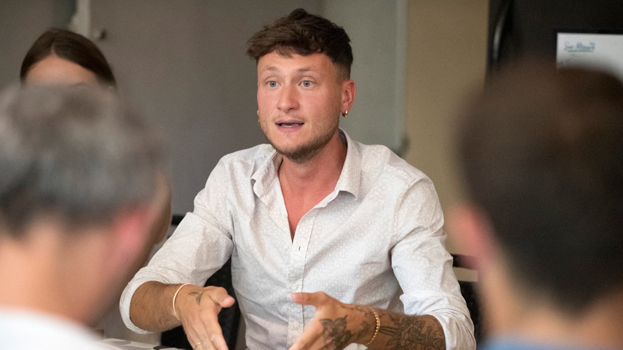 Assistant interpell&eacute;, d&eacute;put&eacute; sous pression&nbsp;: l&rsquo;onde de choc autour de Rapha&euml;l Arnault