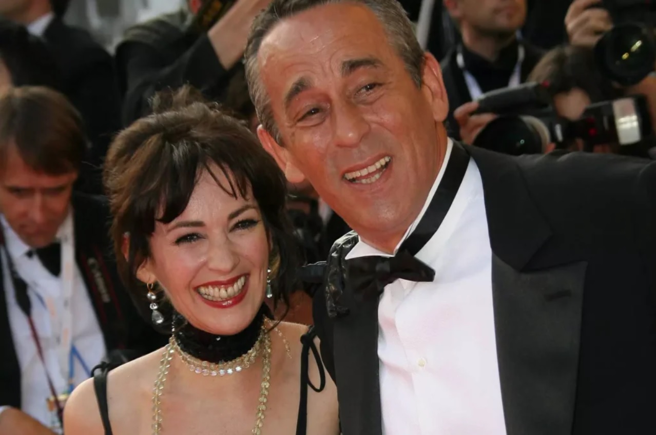 Disparition de B&eacute;atrice Ardisson&nbsp;: le geste bouleversant d&rsquo;Audrey Crespo-Mara apr&egrave;s la mort de l&rsquo;ex-femme de Thierry Ardisson