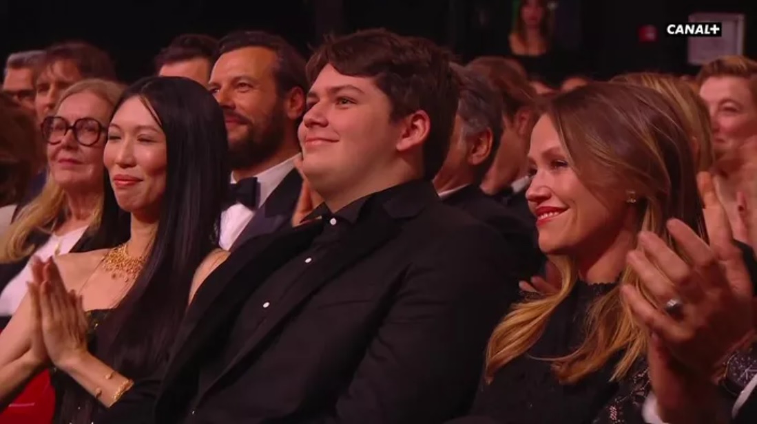 jim-carrey-cesar-2026-prix-honneur-discours-petit-fils