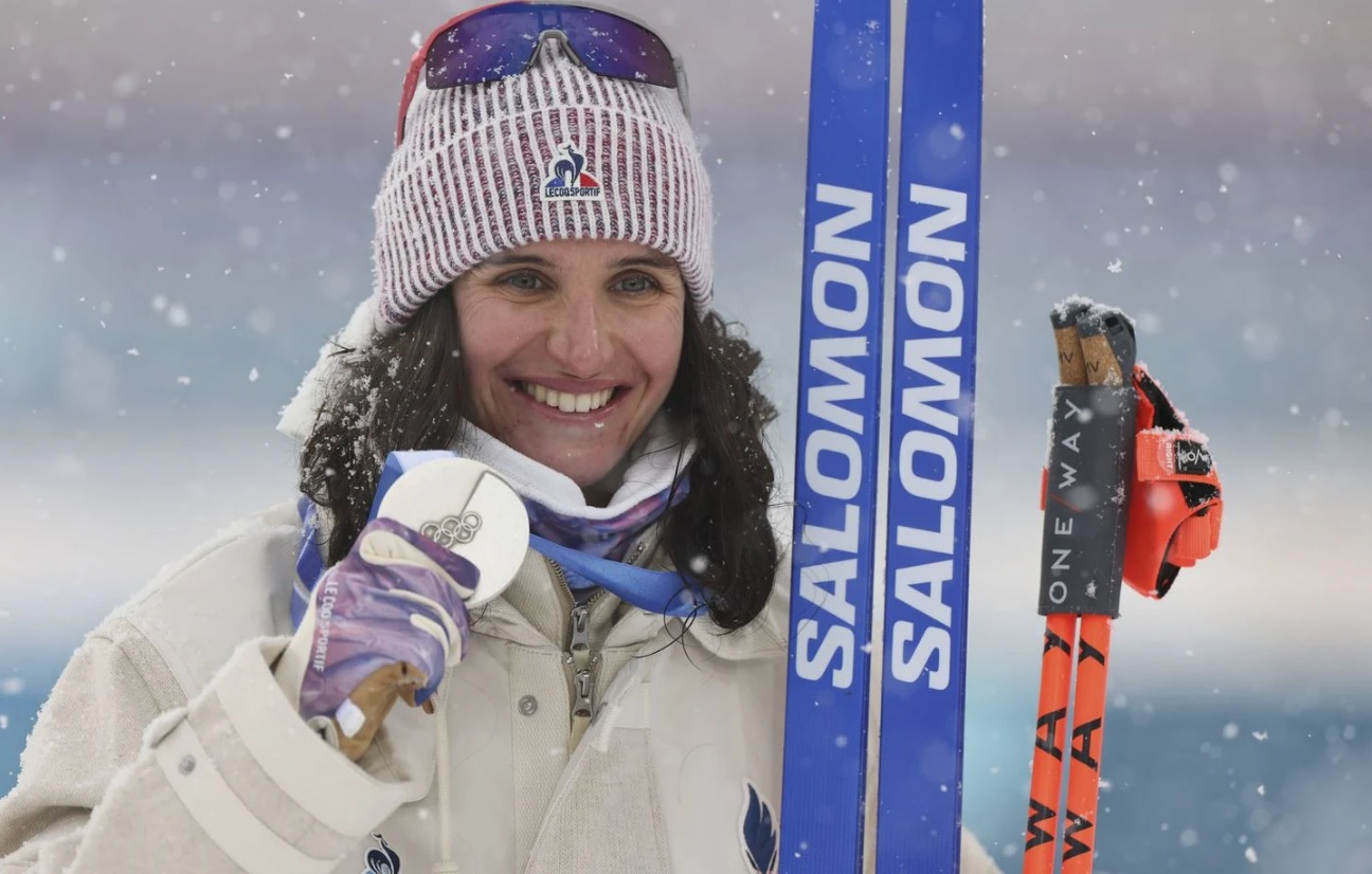 Qu&rsquo;on me laisse tranquille&nbsp;: Or olympique, prison avec sursis, pourquoi le pass&eacute; explosif de Julia Simon ressurgit