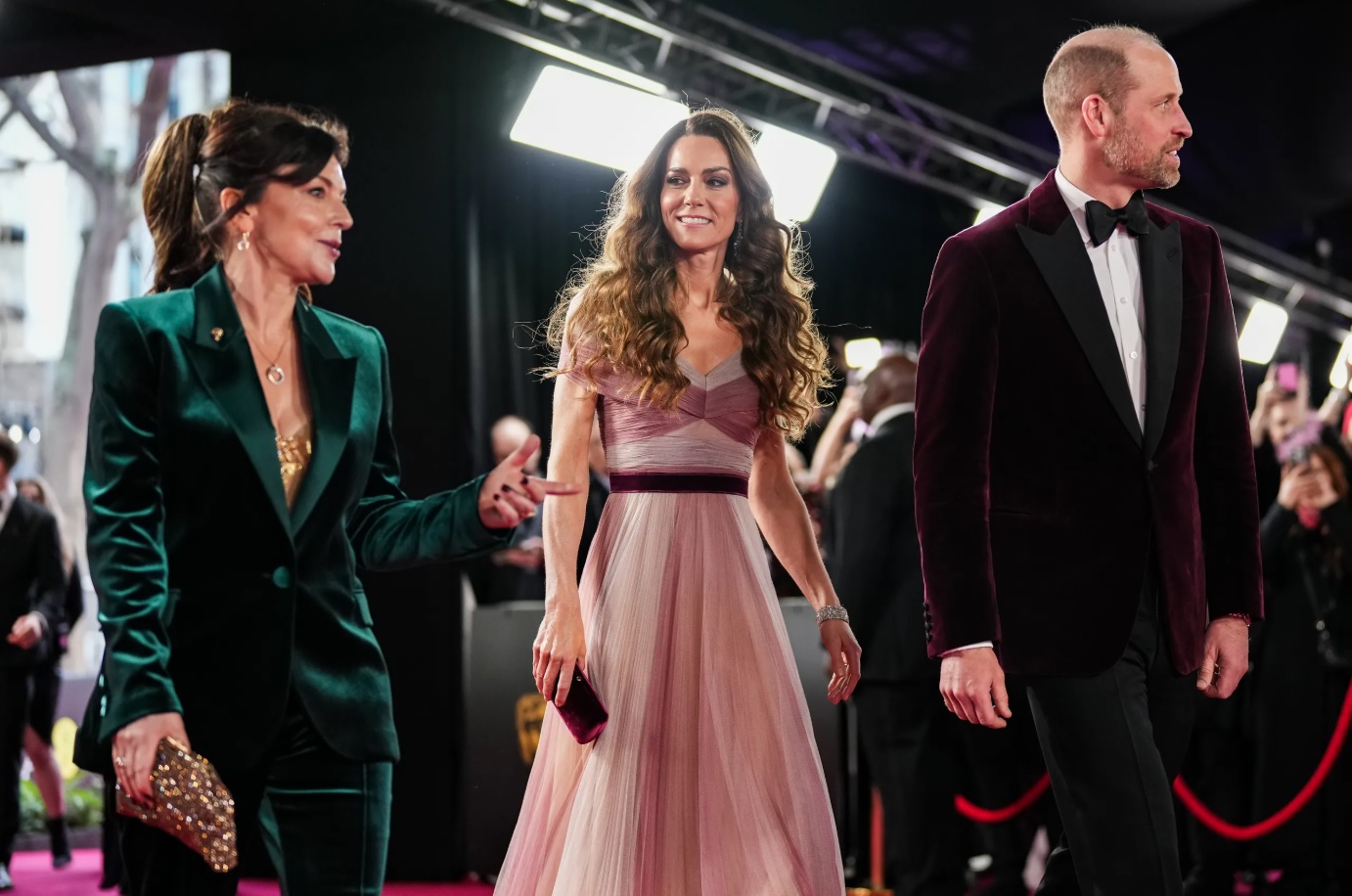 J’ai fini les yeux très gonflés : Kate Middleton bouleversée aux BAFTA, sa confession inattendue fait fondre le public