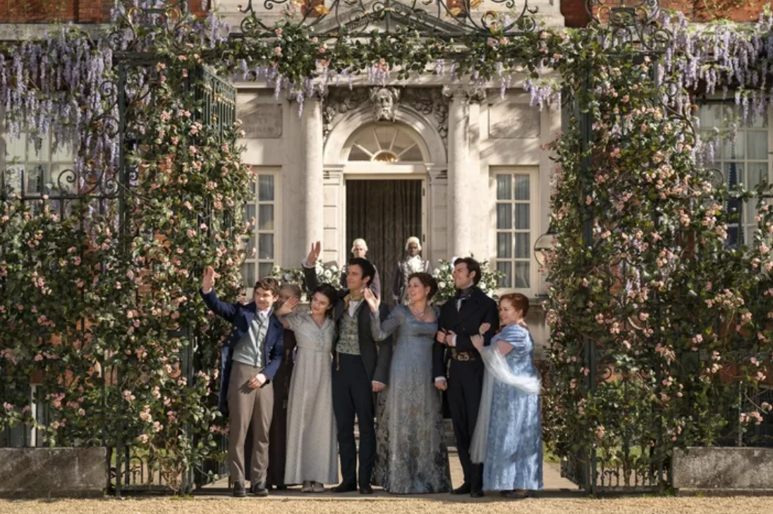 Ces d&eacute;cors somptueux de La Chronique des Bridgerton existent vraiment&hellip; et vous pouvez les visiter