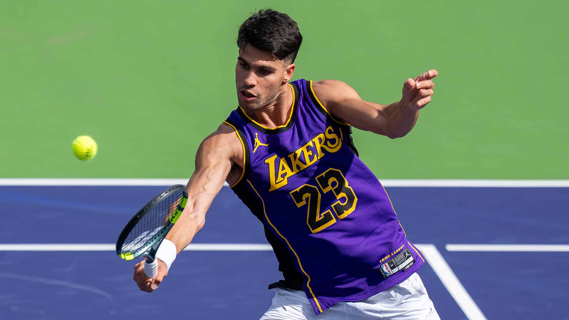 Indian Wells 2026&nbsp;: Carlos Alcaraz fait sensation, Novak Djokovic s&rsquo;est fait une grosse frayeur