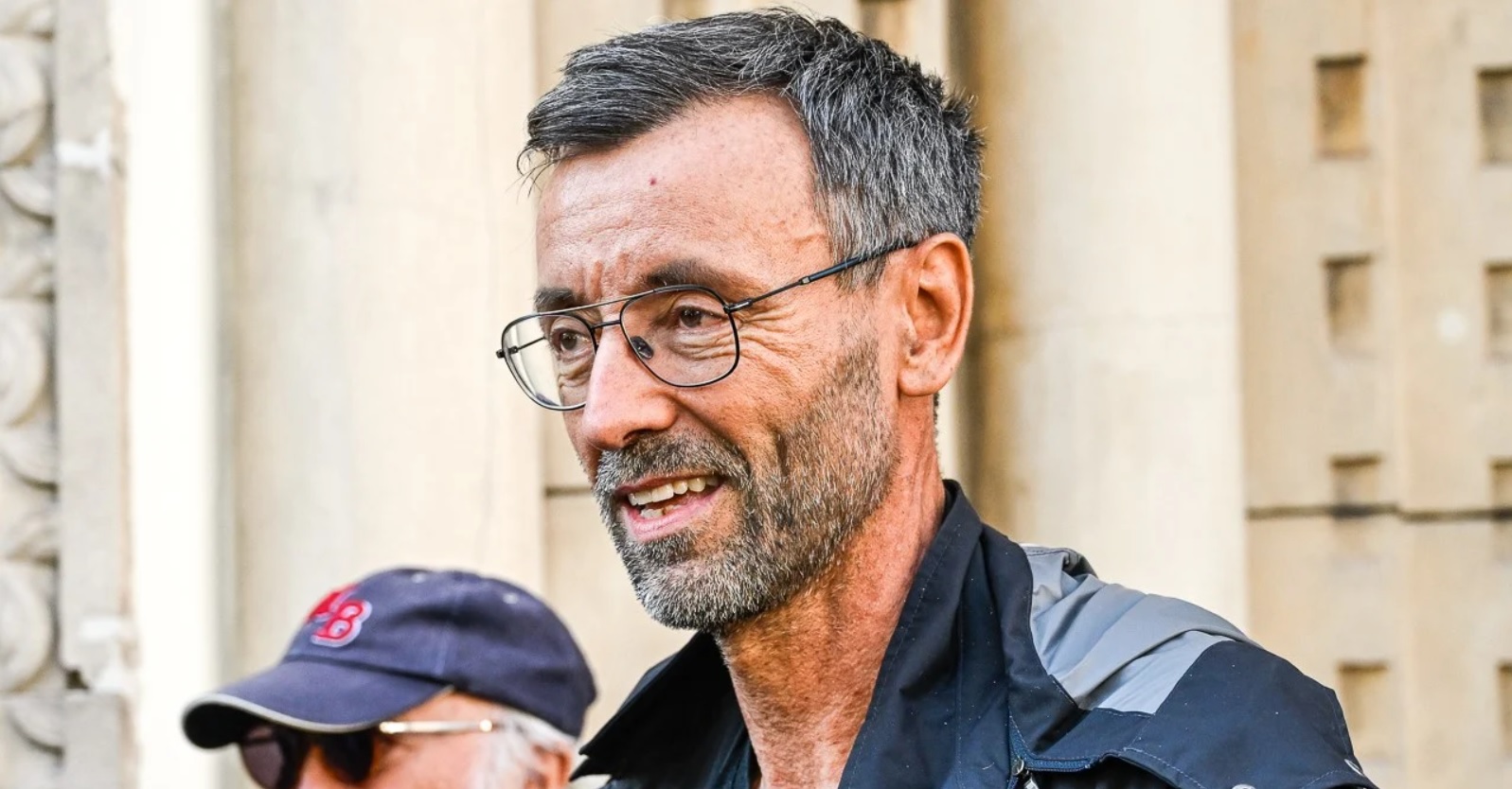 C&rsquo;est quoi l&rsquo;embrouille&nbsp;?&nbsp;: Olivier M&eacute;nard raconte le jour o&ugrave; la police l&rsquo;a pris pour Xavier Dupont de Ligonn&egrave;s