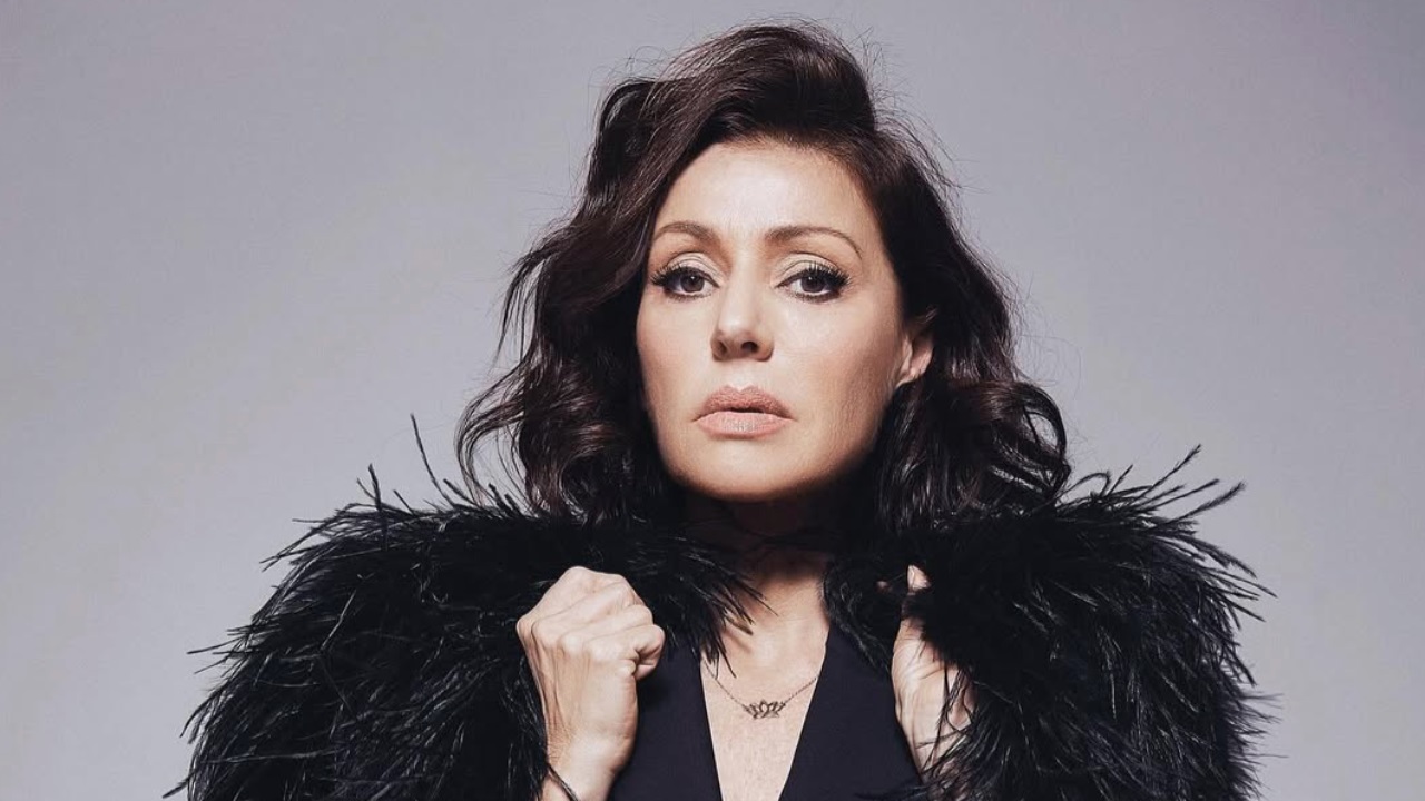Tina Arena vit pr&egrave;s de Paris depuis plus de 20 ans&hellip; et peu de gens savent o&ugrave;