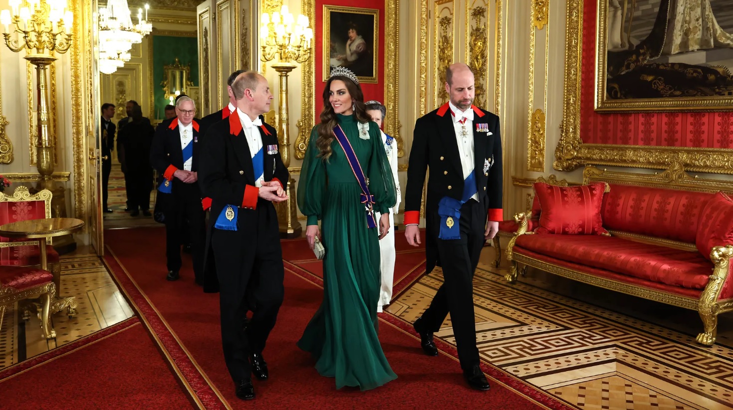 Ce geste très attendu de Kate Middleton dès l’arrivée du président nigérian intrigue déjà