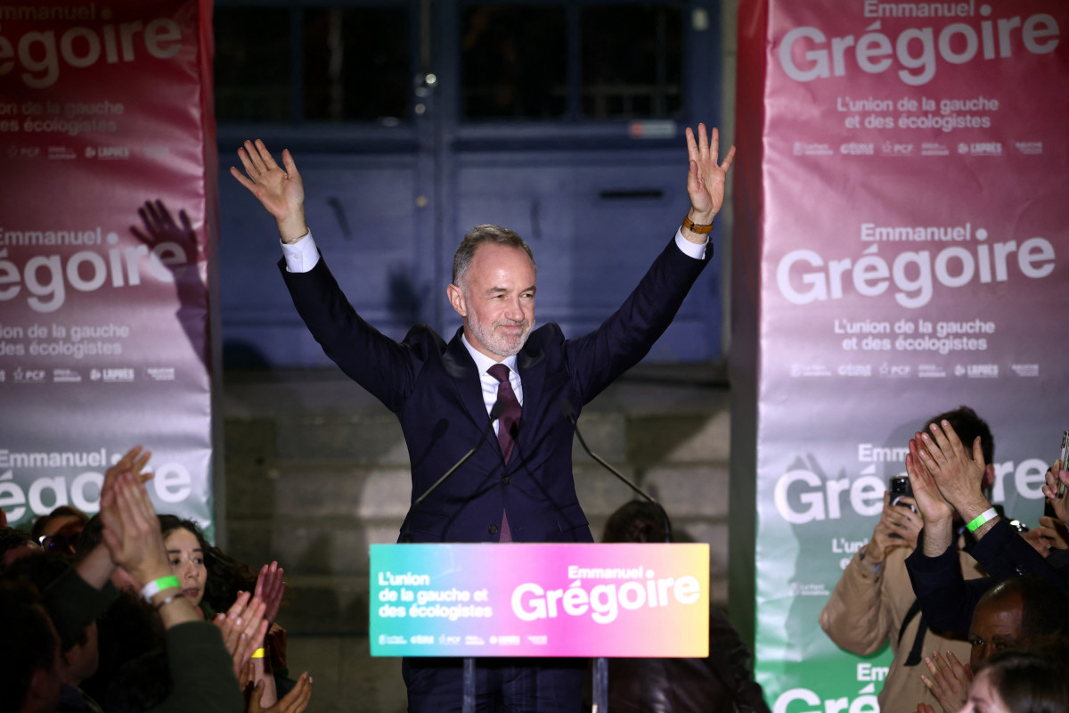Une gauche unie sans LFI&nbsp;: le pari risqu&eacute; d&rsquo;Emmanuel Gr&eacute;goire qui lui offre la mairie de Paris