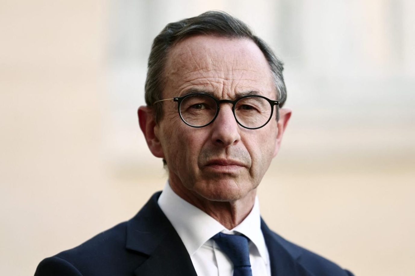 Xavier Bertrand absent, Laurent Wauquiez en d&eacute;saccord&nbsp;: chez LR, la guerre des m&eacute;thodes &eacute;clate au grand jour