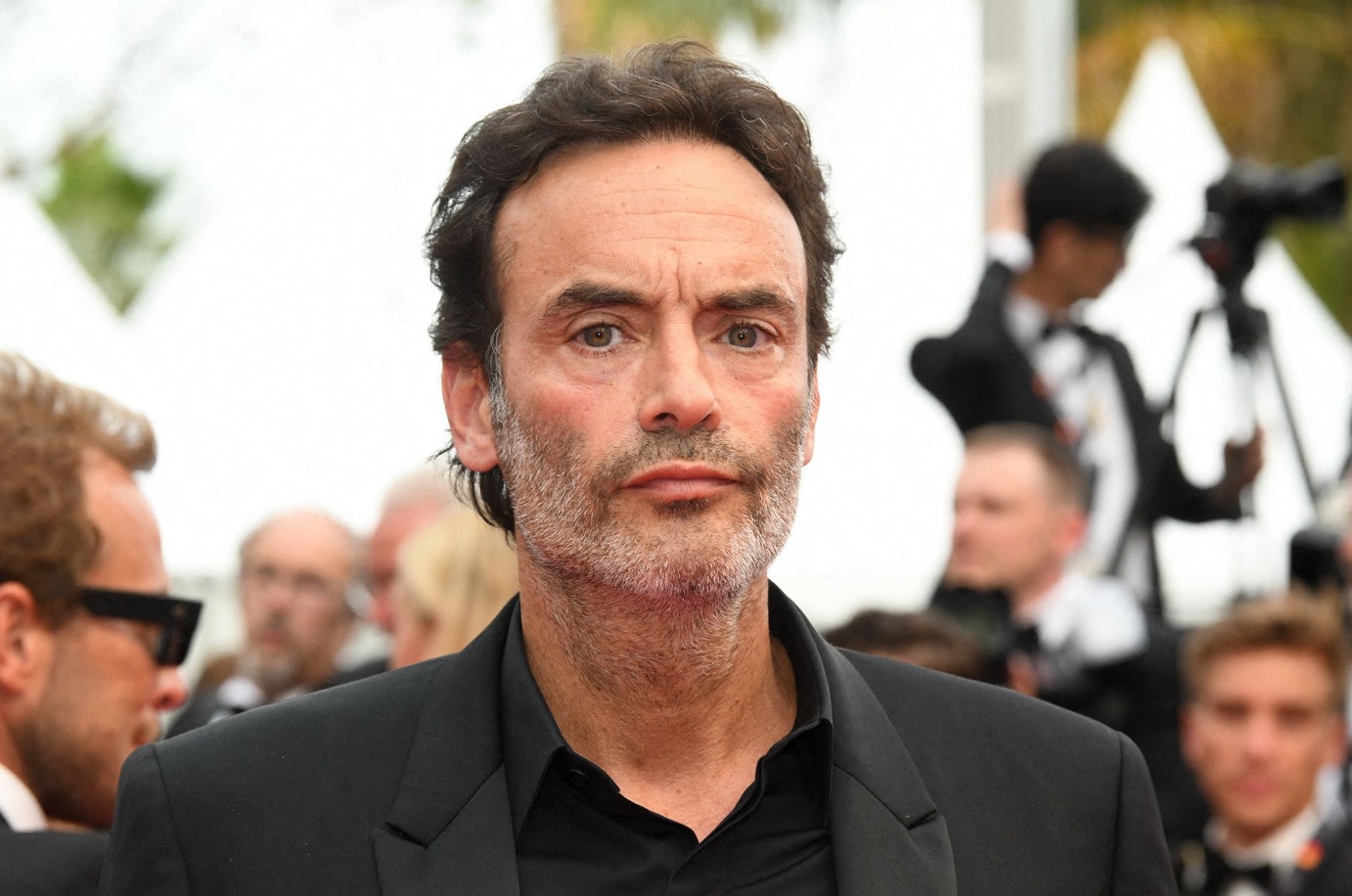 Quand on aime les animaux, c&rsquo;est pour la vie&nbsp;: le message d&rsquo;Anthony Delon qui fait r&eacute;agir en pleine pol&eacute;mique familiale