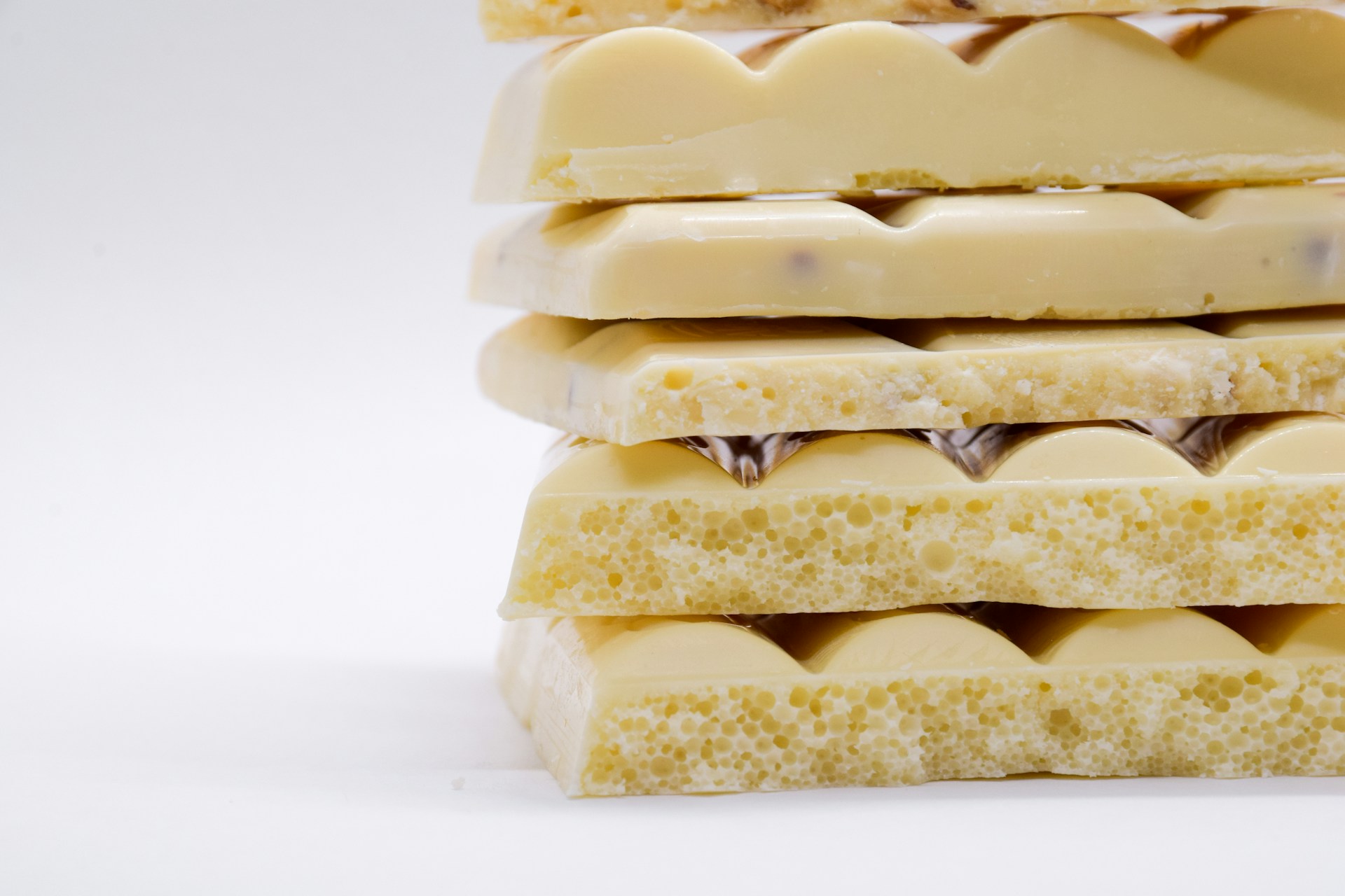 Pourquoi le chocolat blanc n&rsquo;est (presque) pas du chocolat&nbsp;: cette v&eacute;rit&eacute; qui surprend &agrave; chaque fois