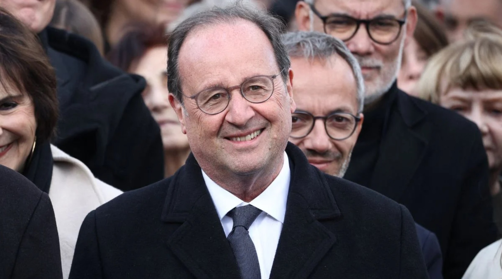 Vous pensez que c’était volontaire ? : François Hollande répond sans détour à une question qui dérange