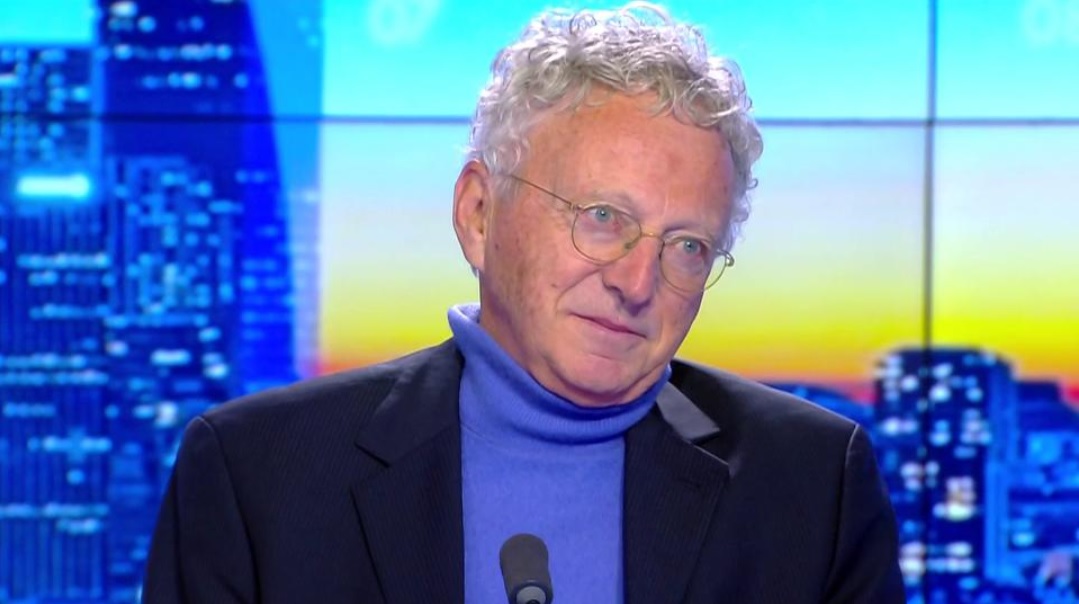 Je me sens tr&egrave;s bien parmi vous&nbsp;: Nelson Monfort d&eacute;barque sur CNews et surprend tout le monde