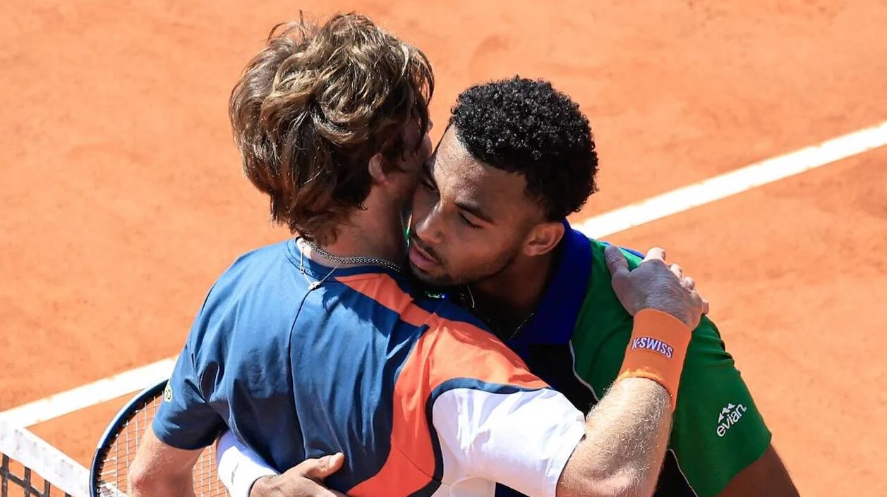 &Eacute;cart&eacute; des courts pendant 8 mois, Arthur Fils revient et bat Rublev&nbsp;: ce retour qui impressionne tout le circuit