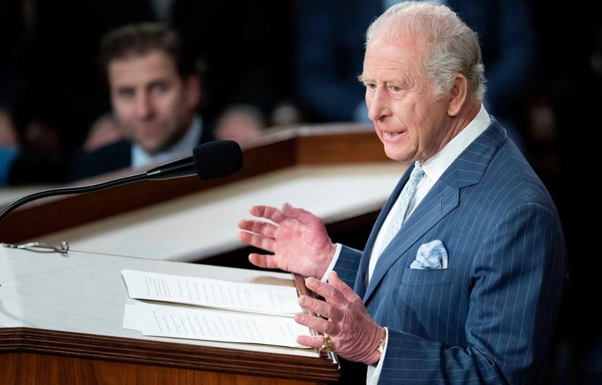 Georgetown, Prince William&nbsp;: ce clin d&rsquo;&oelig;il inattendu de Charles III &agrave; William et George qui a fait r&eacute;agir Trump