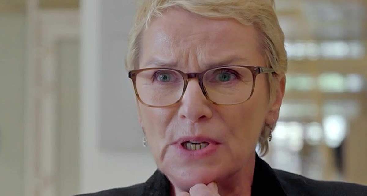 Plateaux-repas pendant le Covid&nbsp;: la r&eacute;ponse cash d&rsquo;&Eacute;lise Lucet qui fait taire les rumeurs