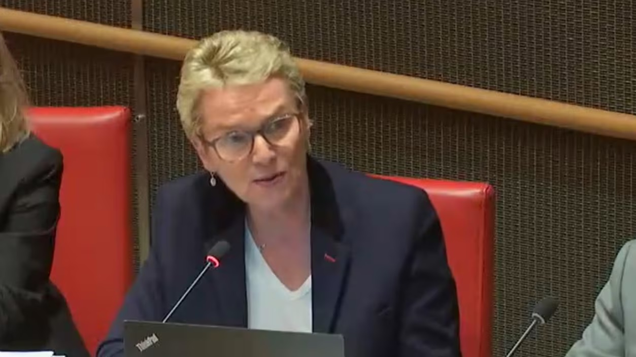 C&rsquo;est faux, archi faux&nbsp;!&nbsp;: &Eacute;lise Lucet explose face aux accusations sur les frais &agrave; France T&eacute;l&eacute;visions