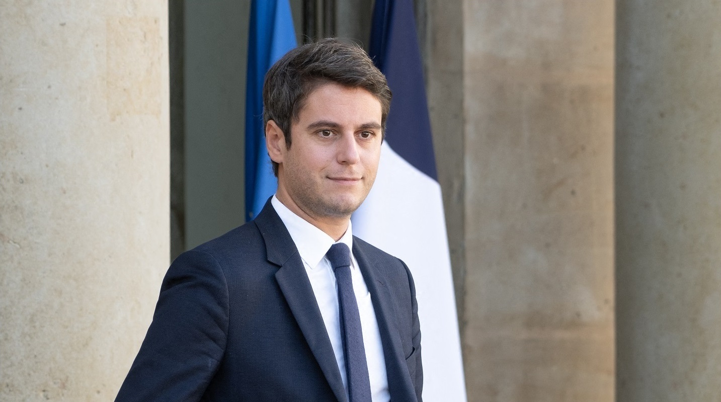 F&ecirc;tes trop bruyantes, voisins agac&eacute;s&nbsp;: ce qui se murmurait vraiment &agrave; Matignon sous Gabriel Attal