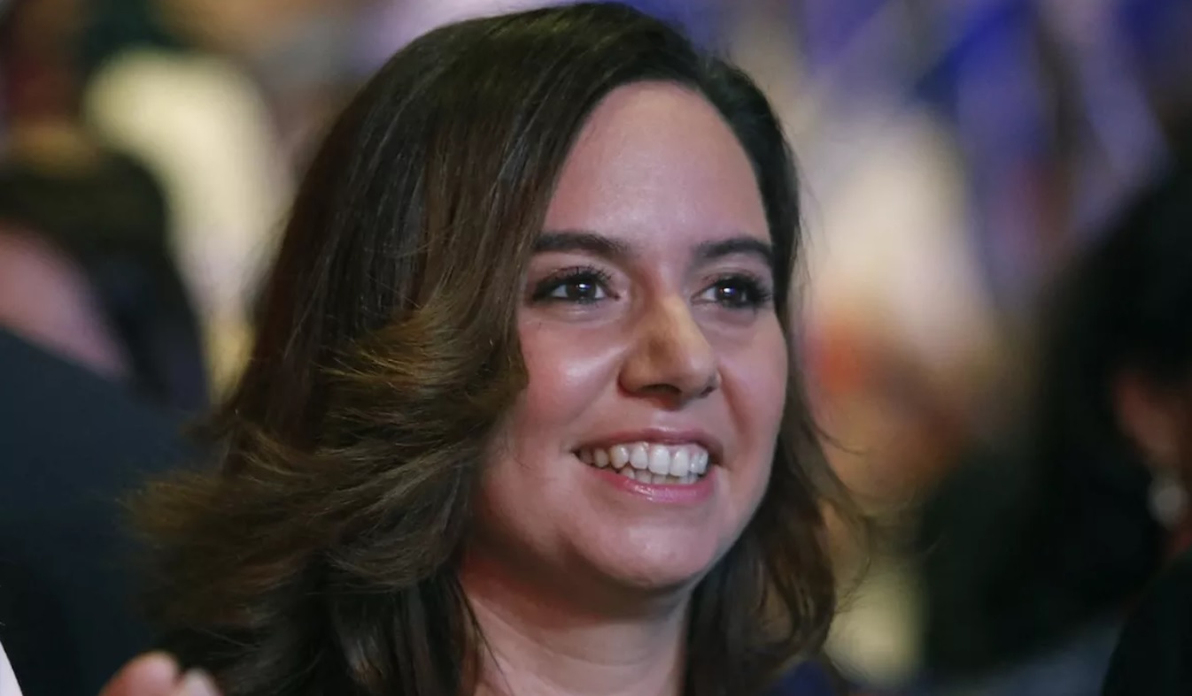 Sarah Knafo pi&eacute;g&eacute;e en plateau&nbsp;: cette s&eacute;quence sur BFMTV qui met la candidate &agrave; la mairie de Paris en difficult&eacute;