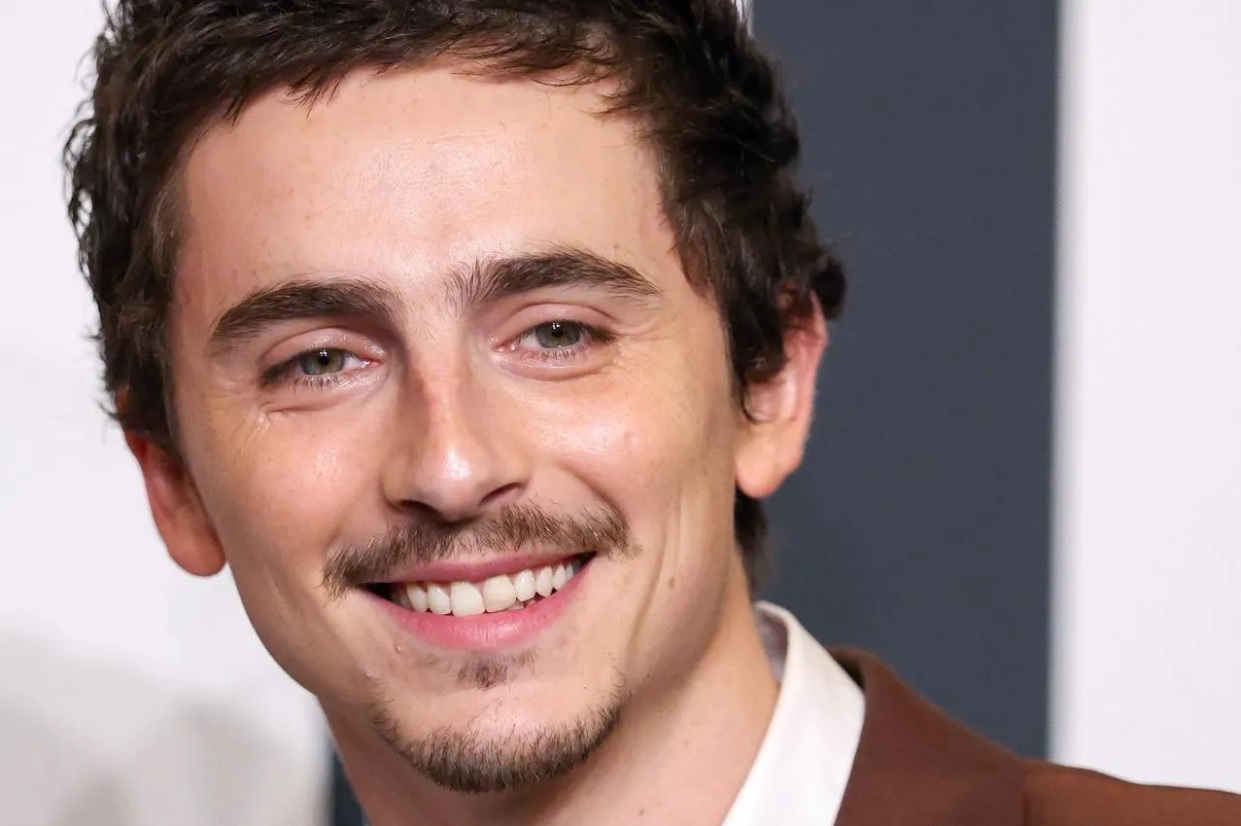 Tu t&rsquo;en bats les&hellip;&nbsp;: cette phrase de Timoth&eacute;e Chalamet au 20h qui a beaucoup surpris les t&eacute;l&eacute;spectateurs