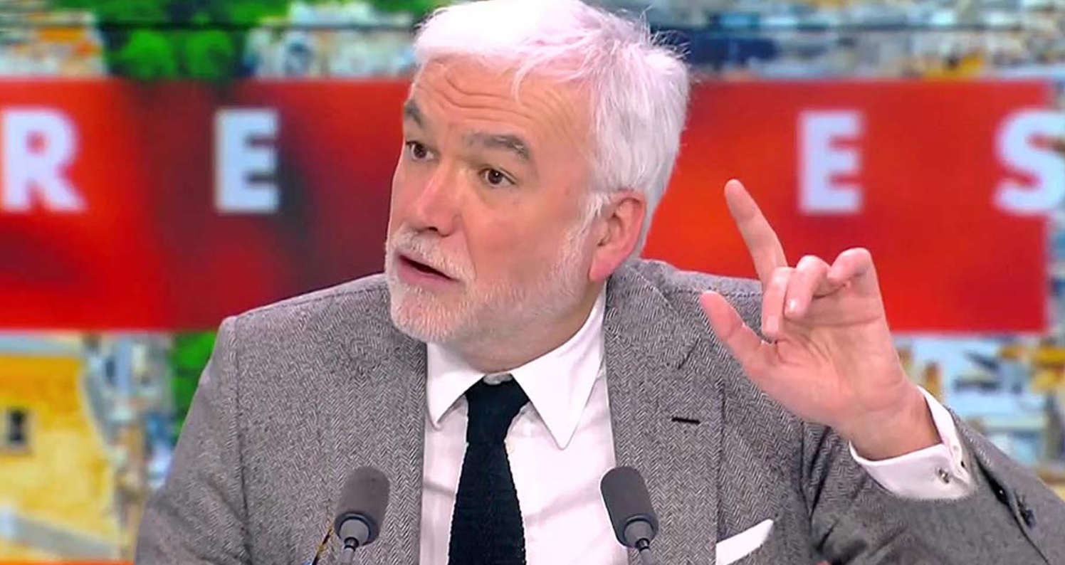 Mea culpa&nbsp;: Pascal Praud reconna&icirc;t son erreur apr&egrave;s une s&eacute;quence qui embarrasse CNews