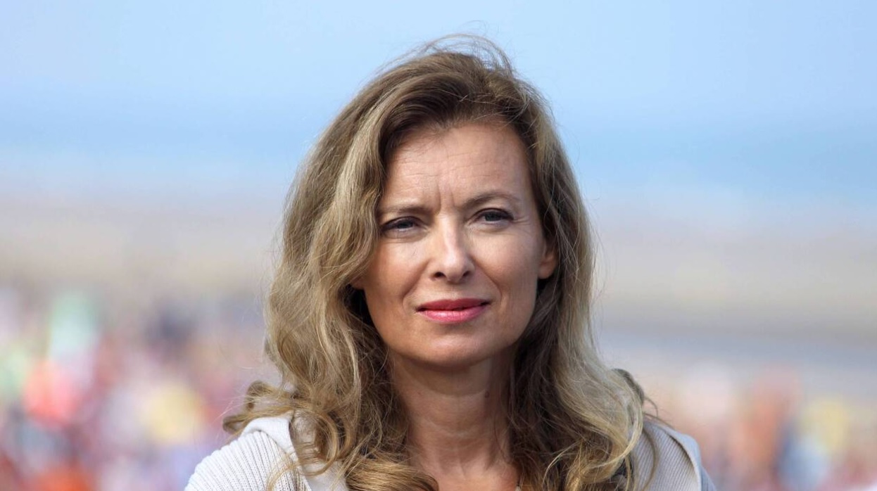 Il n&rsquo;a pas dit qu&rsquo;il serait candidat&nbsp;: Val&eacute;rie Trierweiler s&egrave;me le doute autour de Fran&ccedil;ois Hollande