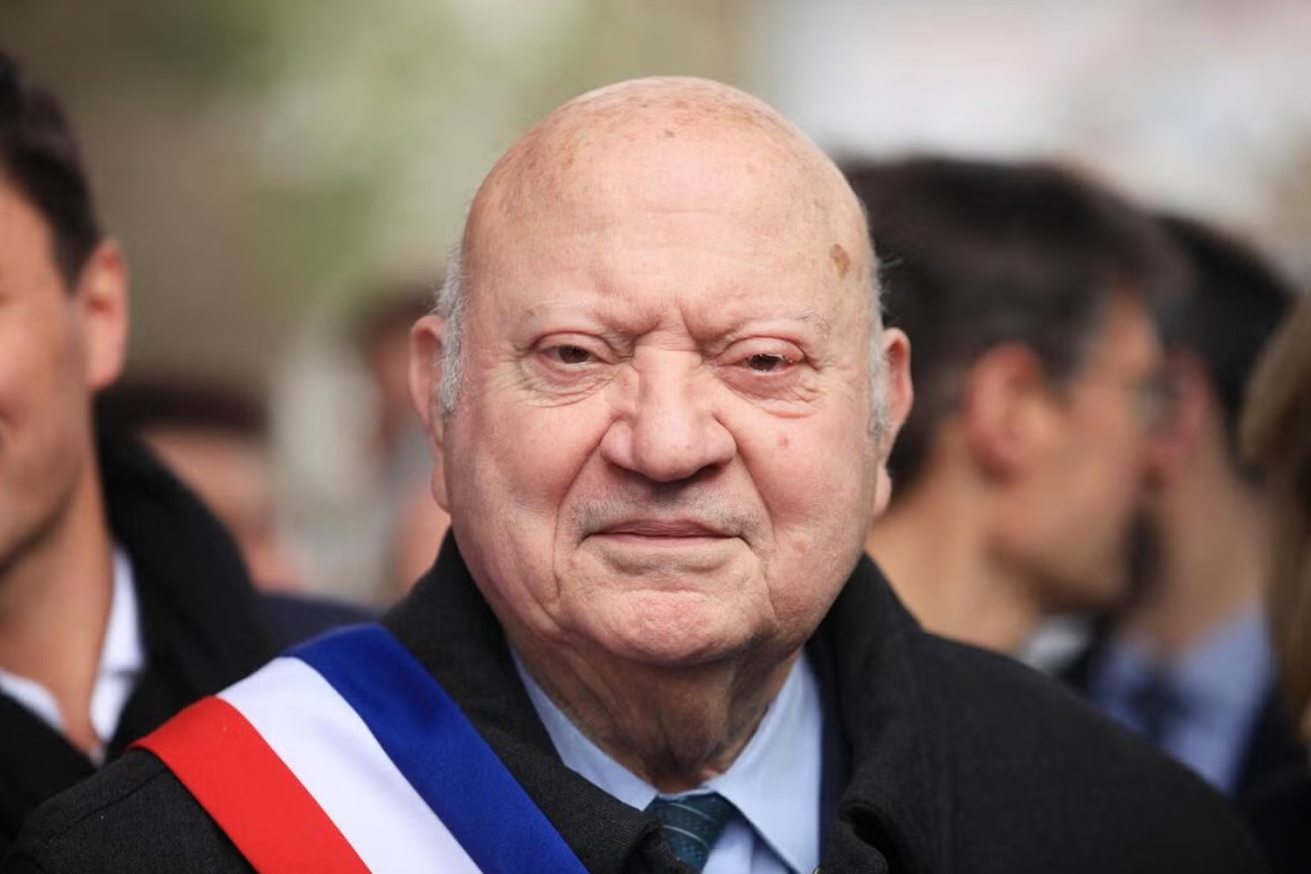 Andr&eacute; Santini&nbsp;: pourquoi ses 46 ans &agrave; la mairie d&rsquo;Issy-les-Moulineaux intriguent autant