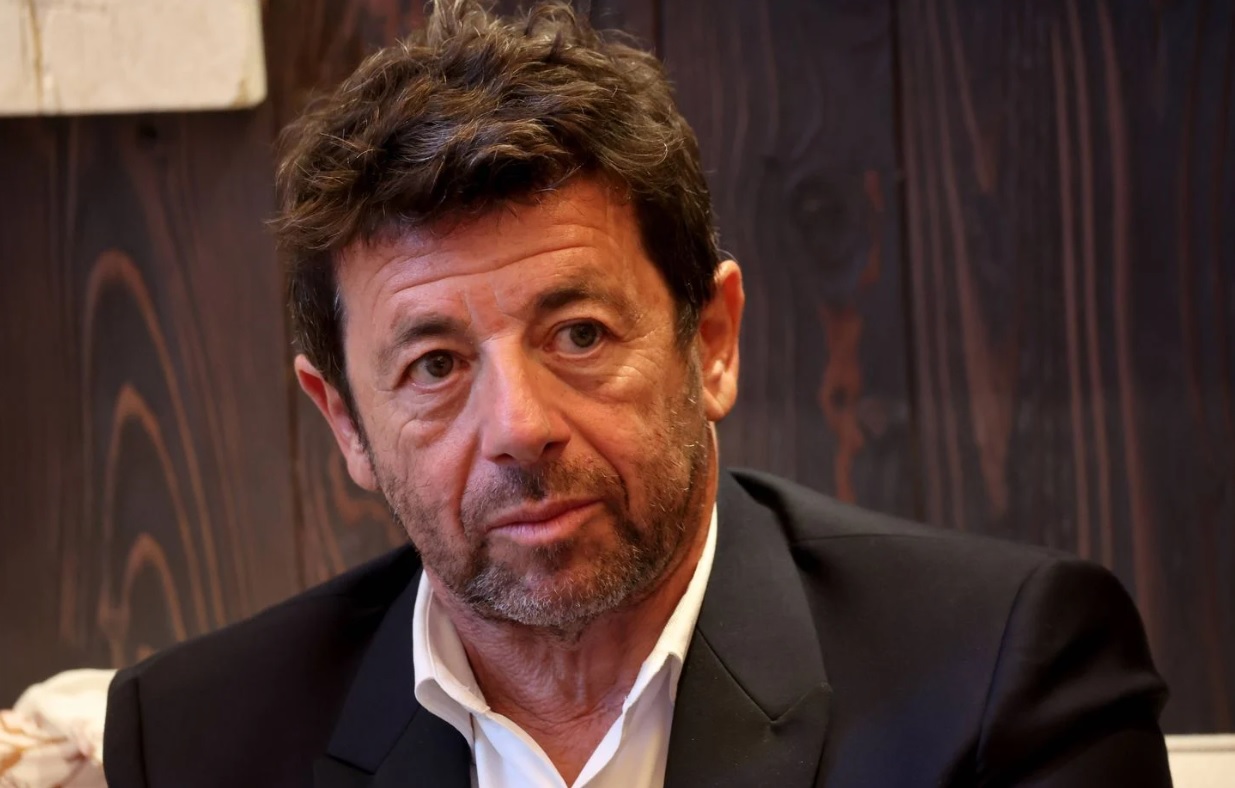 Patrick Bruel interrompu et insulté en pleine pièce de théâtre à Paris : ce qui s’est passé au Théâtre Édouard VII