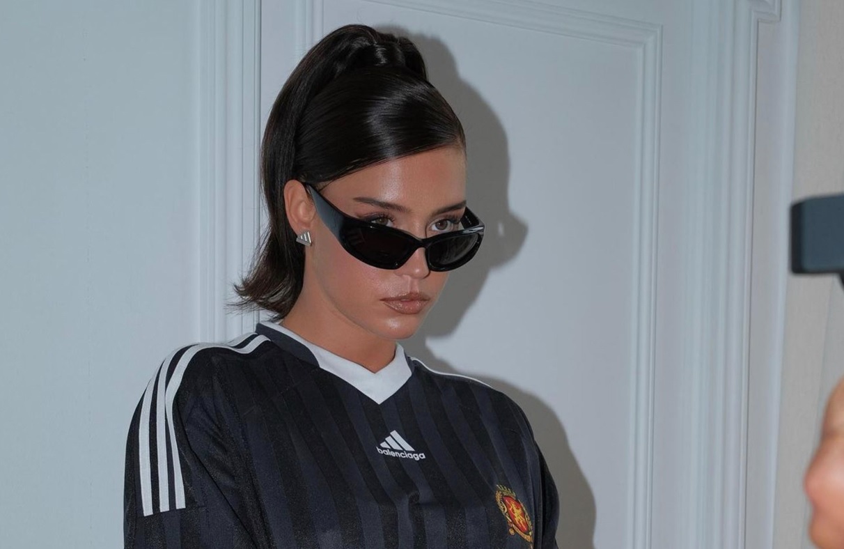 Blokecore : comment porter un maillot de foot avec style pendant la Coupe du monde 2026